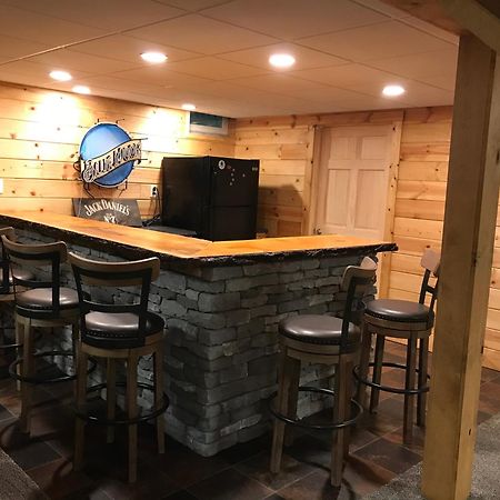 Rough Cut Lodge Gaines Extérieur photo