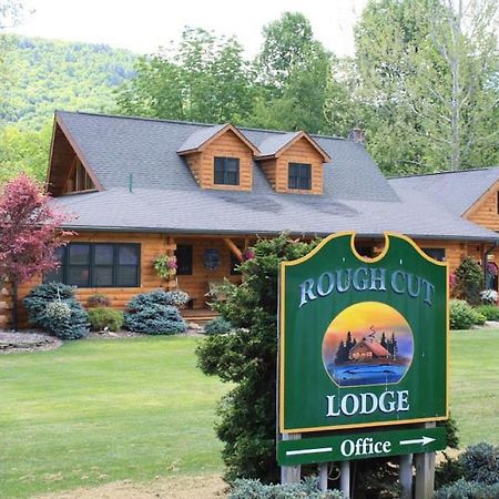 Rough Cut Lodge Gaines Extérieur photo
