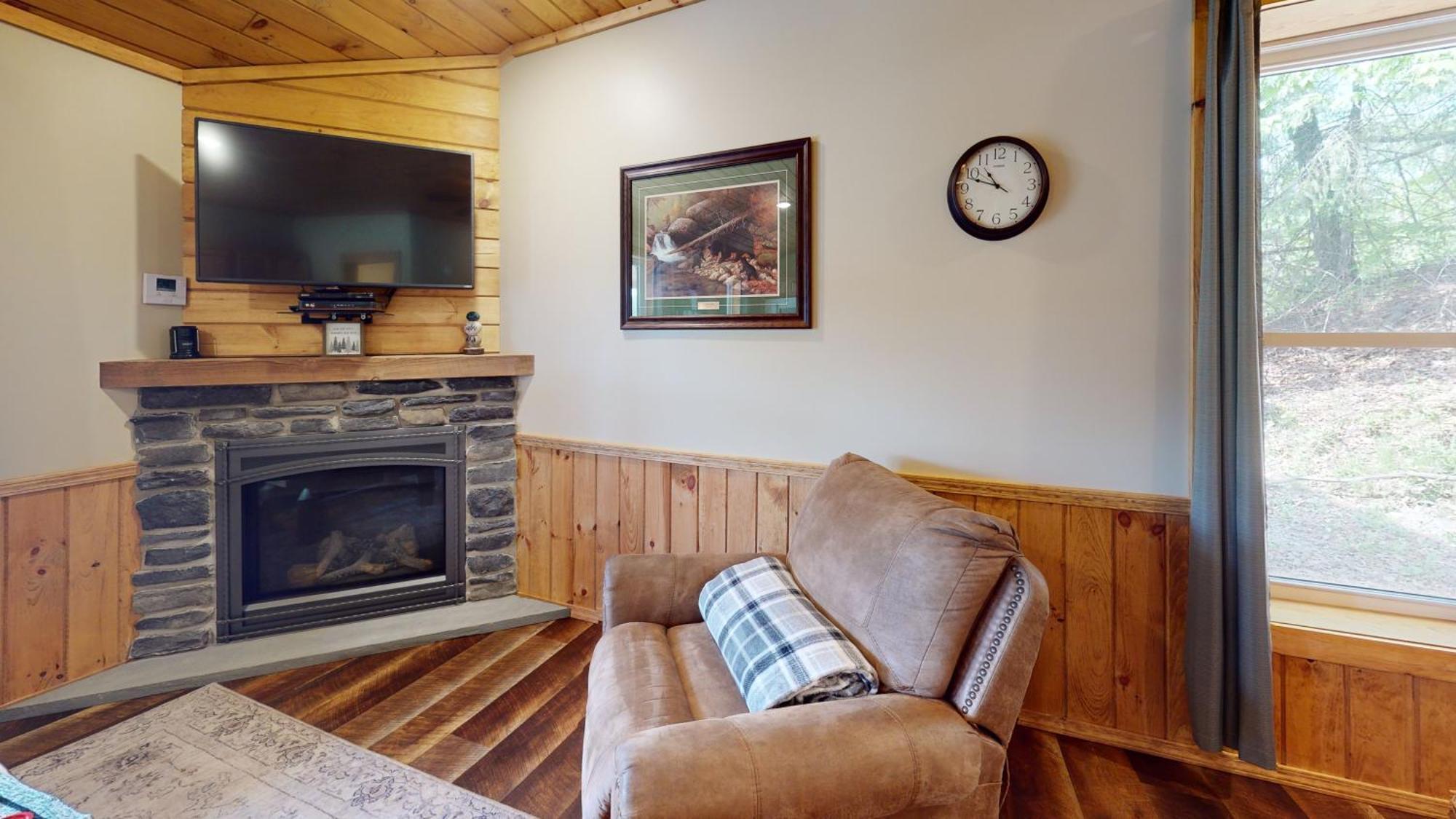 Rough Cut Lodge Gaines Extérieur photo