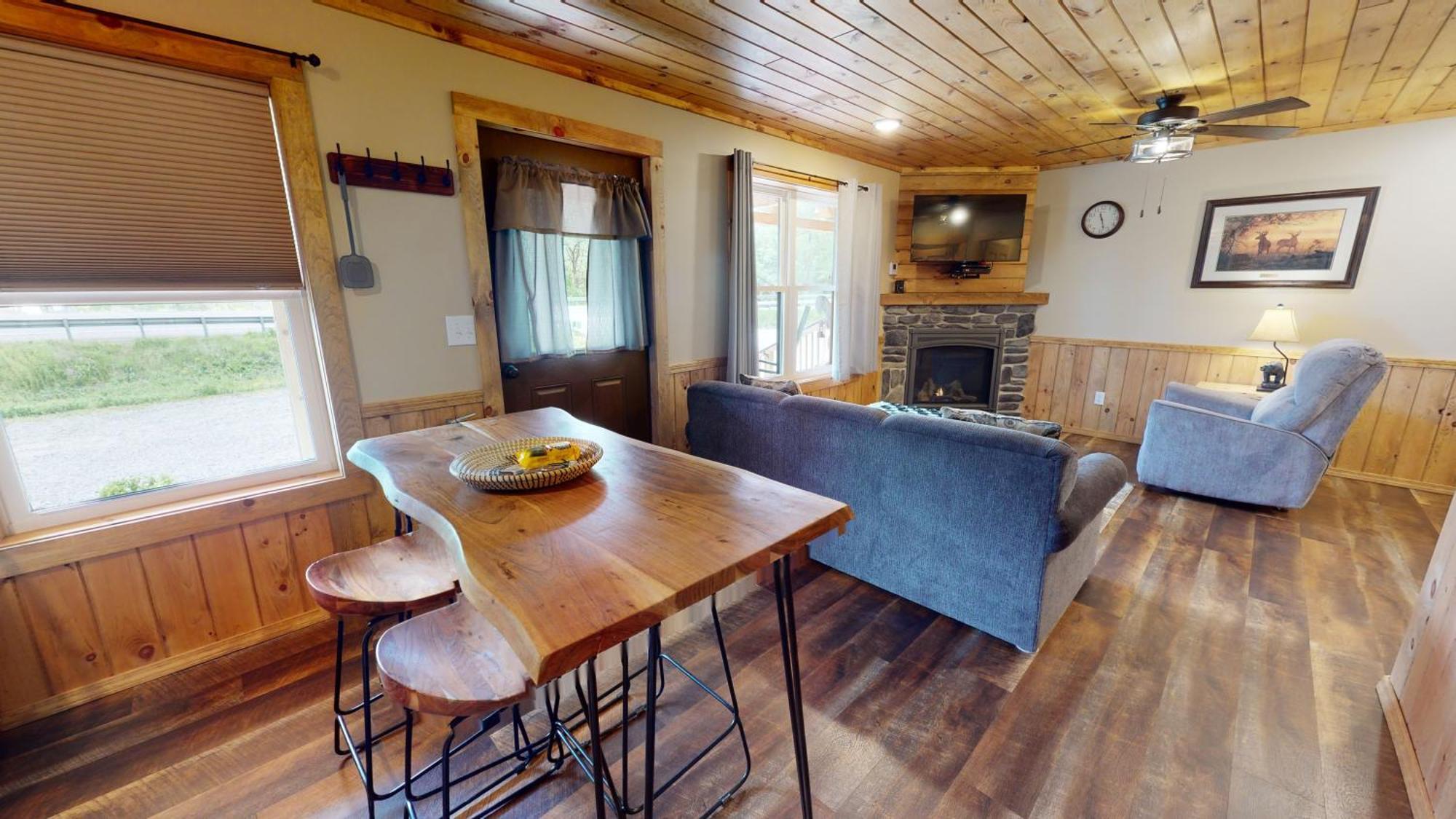 Rough Cut Lodge Gaines Extérieur photo